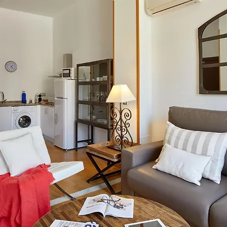 Lodgingmalaga Plaza Constitucion Апартаменты Малага